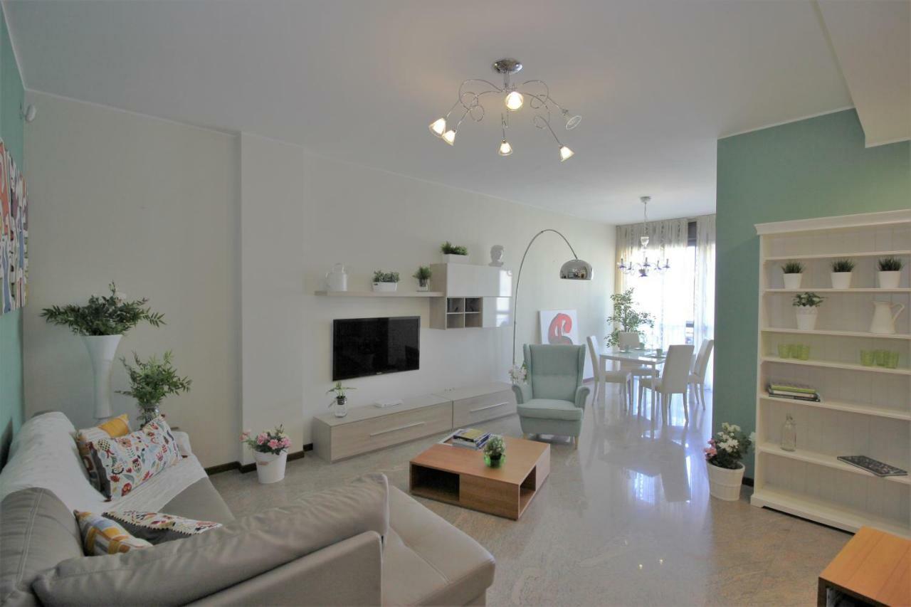 Downtown Eco Chic Apartment