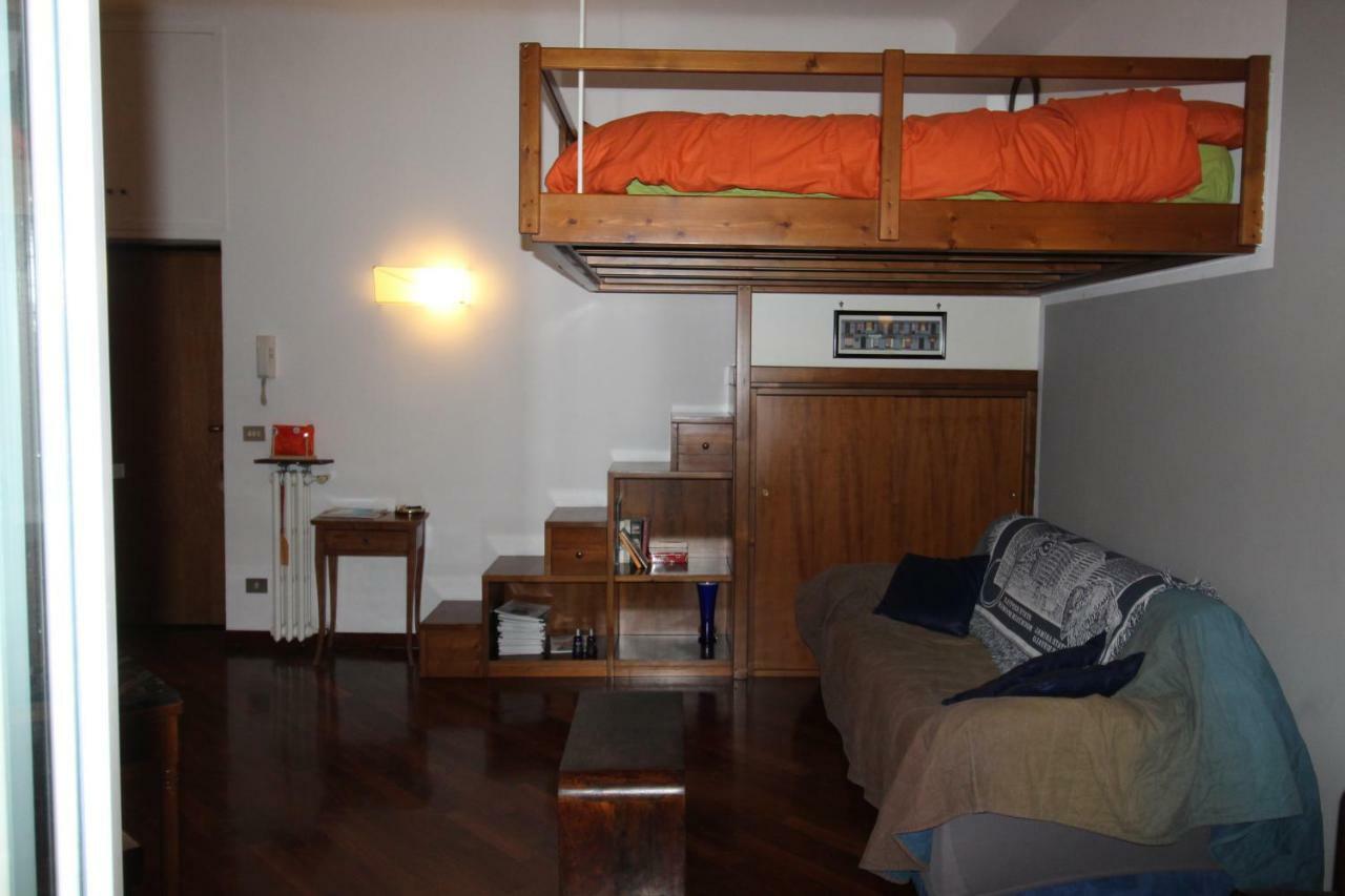 Casa Barone * Milan