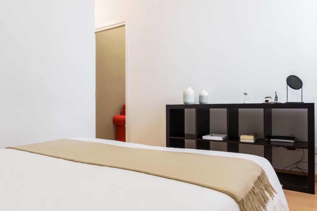 Altido 1-bed Flat Near Formentano Park