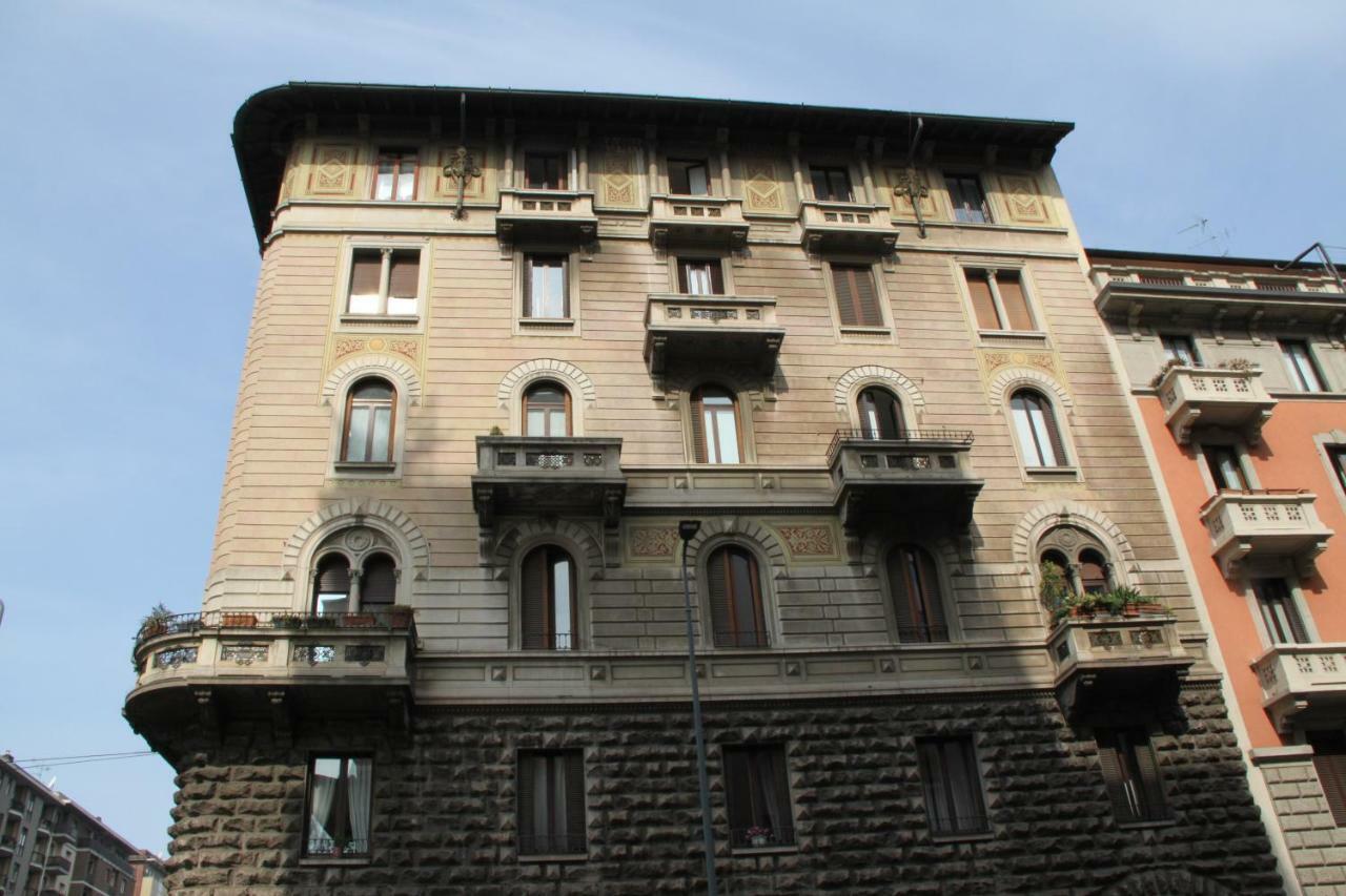 Apartment Viale Lunigiana - Penthouse - 6 People Milan