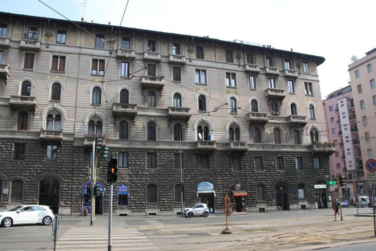 Apartment Viale Lunigiana - Penthouse - 6 People Milan