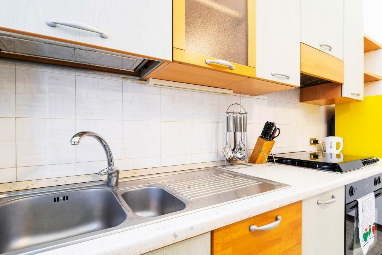 Legnone B Flat Apartment *
