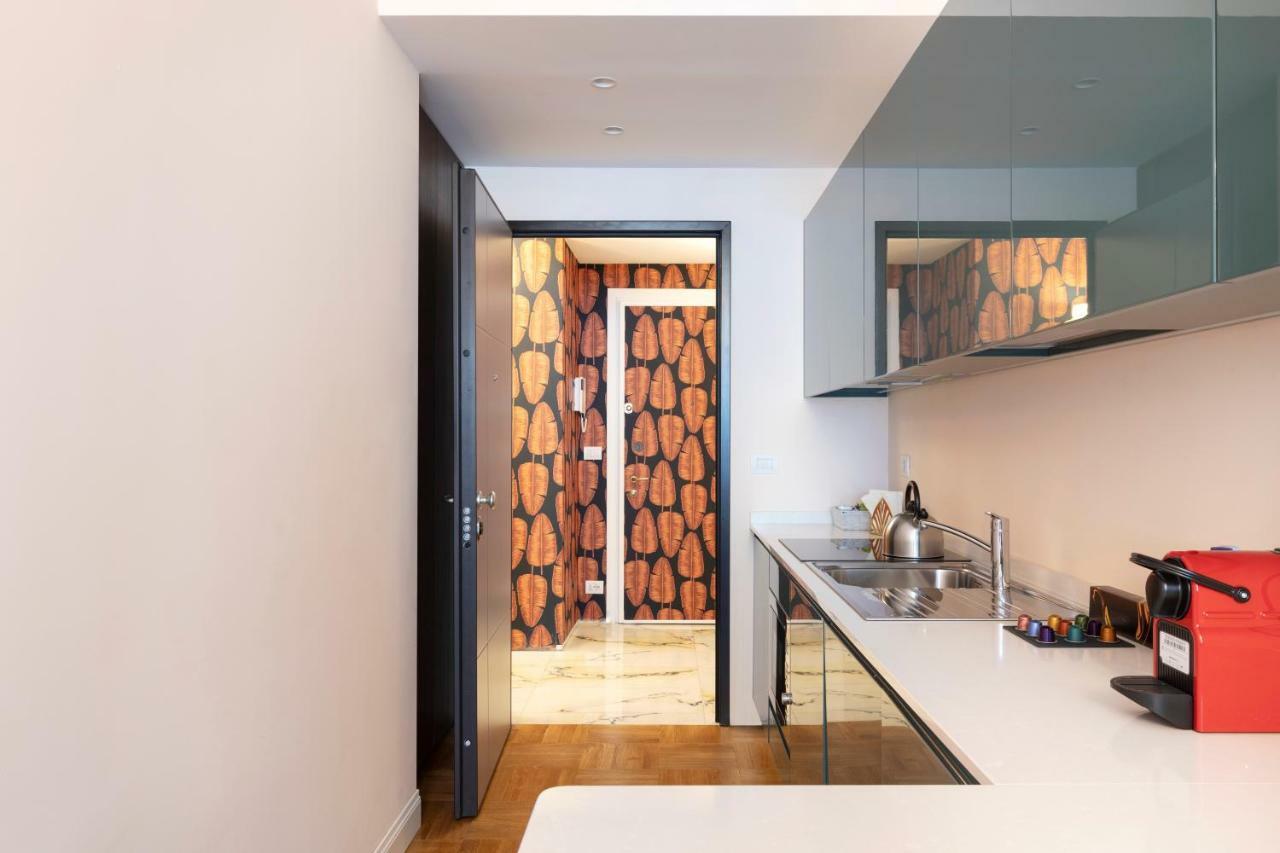 Manzoni Clc * Milano
