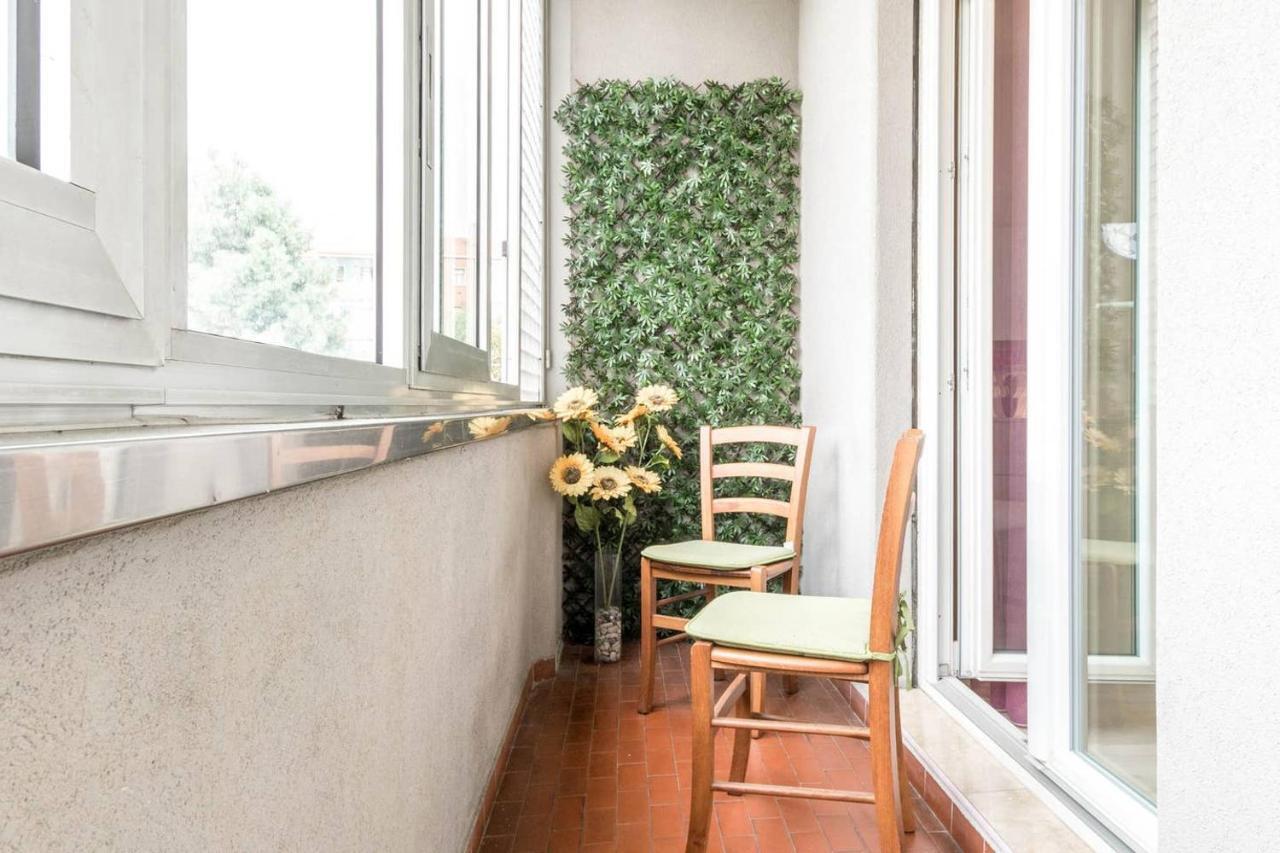 Altido Lovely For 6 Located In Vibrant Gallaratese Apartamento *