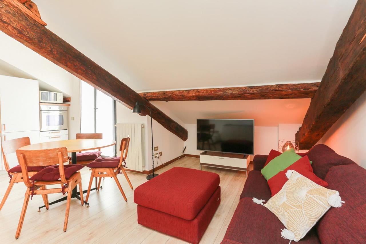 Apartment The Best Rent - Cozy Attic With View Milan