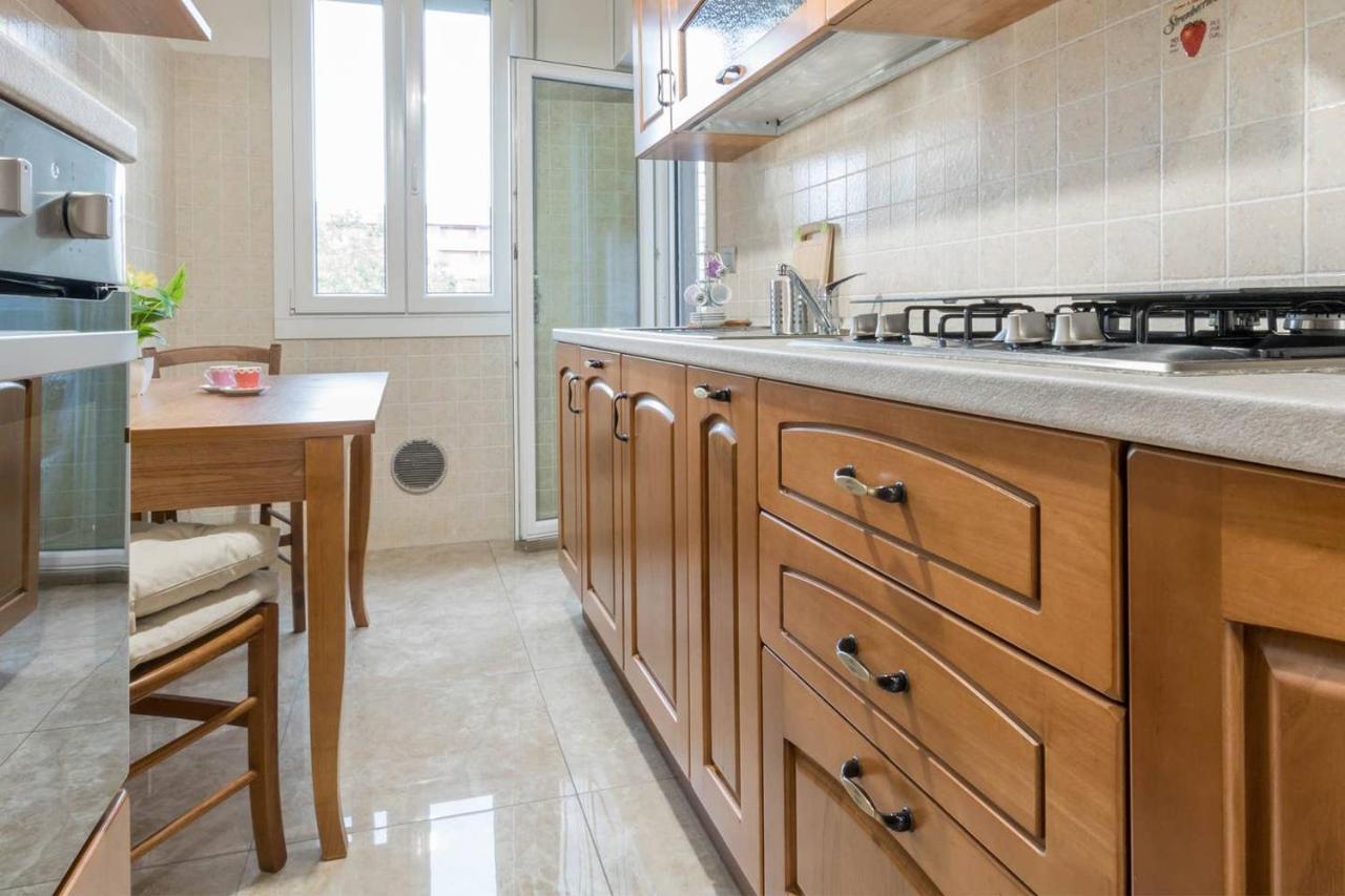 Apartamento Altido Lovely For 6 Located In Vibrant Gallaratese *