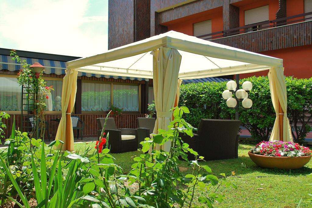 Hotel Welcome 3*