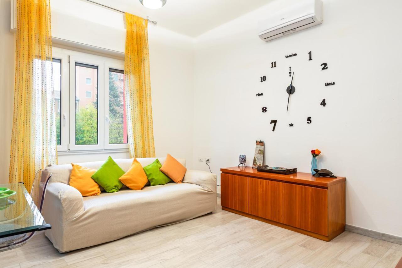 Apartment Gambara Bright Flat Milan
