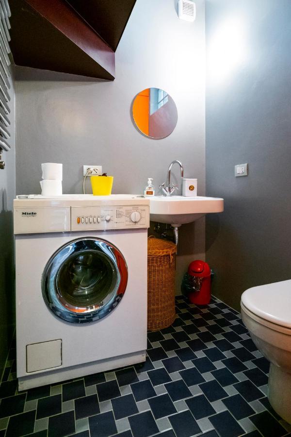 Apartment Ticinese Milan